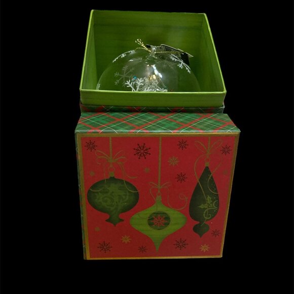 Spun Glass Lighted Christmas Tree Color Changing Globe Light Up Ornament w/Box - Picture 7 of 8